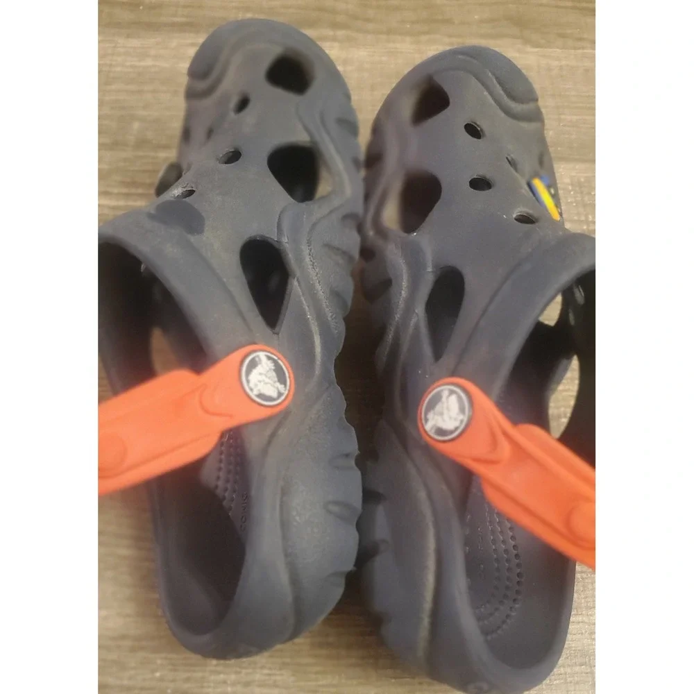 Crocs Swiftwater‎ Clogs Youth Size 13 Navy Red